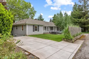 8120 SW Maple Dr, Portland, OR 97225 - Photo 4