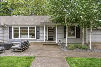 8120 SW Maple Dr, Portland, OR 97225 - Photo 2