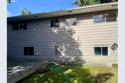2820 SW Nevada Ct, Portland, OR 97219 - Photo 26