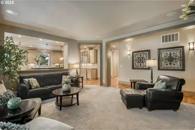 12483 SW Autumn View St, Tigard, OR 97224 - Photo 12