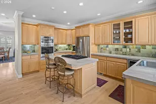 4735 Amherst Ct, Lake Oswego, OR 97035 - Photo 4