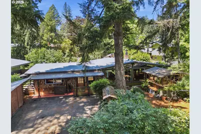 4630 W Hillside Dr, Eugene, OR 97405 - Photo 4