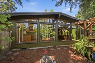 4630 W Hillside Dr, Eugene, OR 97405 - Photo 2