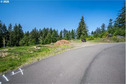 83615 Clear Lake Rd, Florence, OR 97439 - Photo 12