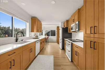 20020 SE Chitwood Rd, Damascus, OR 97089 - Photo 6