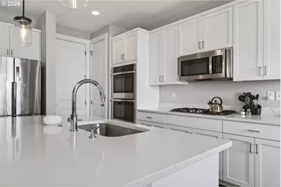 1534 NE 12th Pl, Canby, OR 97013 - Photo 12