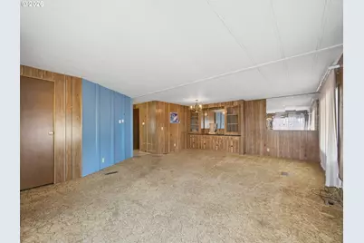 21100 NE Sandy Blvd #103, Fairview, OR 97024 - Photo 8