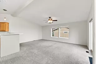 1703 Golden Way, The Dalles, OR 97058 - Photo 18
