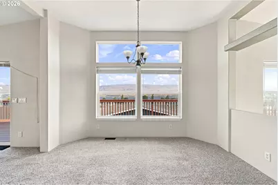 1703 Golden Way, The Dalles, OR 97058 - Photo 20