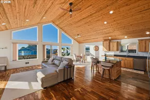 947 Hailey Ln, Bandon, OR 97411 - Photo 6