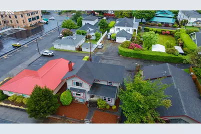 2306 3rd St, Tillamook, OR 97141 - Photo 46