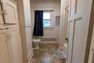 2306 3rd St, Tillamook, OR 97141 - Photo 40