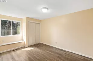 12713 NE 41st St, Vancouver, WA 98682 - Photo 16