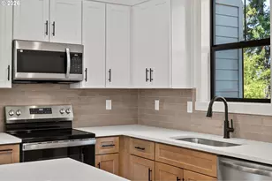 3793 SW Iowa St, Portland, OR 97221 - Photo 10