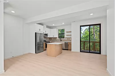 3793 SW Iowa St, Portland, OR 97221 - Photo 18