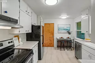 611 NW 30th St, Corvallis, OR 97330 - Photo 18