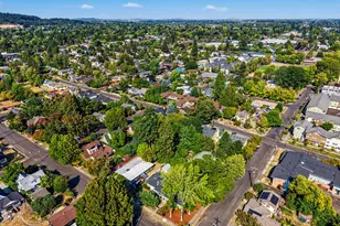 611 NW 30th St, Corvallis, OR 97330 - Photo 46