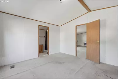 619 2nd St, Dayton, OR 97114 - Photo 12