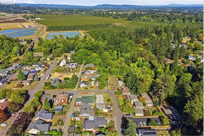 619 2nd St, Dayton, OR 97114 - Photo 16