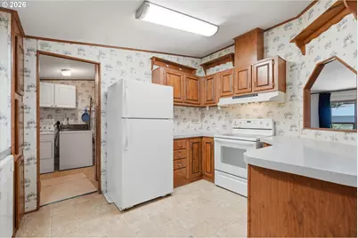 619 2nd St, Dayton, OR 97114 - Photo 10