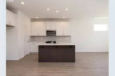 2810 NW 3rd Ave, Battle Ground, WA 98604 - Photo 8