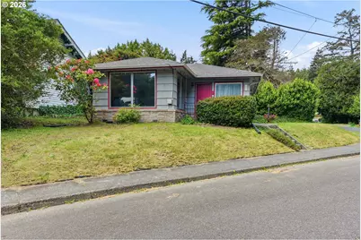 685 N 12th St, Coos Bay, OR 97420 - Photo 4