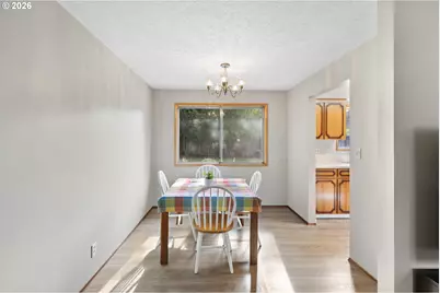 5590 SW 182nd Ave, Aloha, OR 97078 - Photo 8