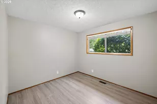 5590 SW 182nd Ave, Aloha, OR 97078 - Photo 20