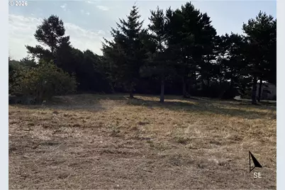 24th St, Florence, OR 97439 - Photo 4