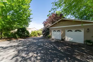 18000 NE Ribbon Ridge Rd, Newberg, OR 97132 - Photo 38
