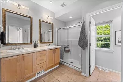 1790 NE Ashberry Dr, Hillsboro, OR 97124 - Photo 12
