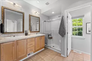 1790 NE Ashberry Dr, Hillsboro, OR 97124 - Photo 12