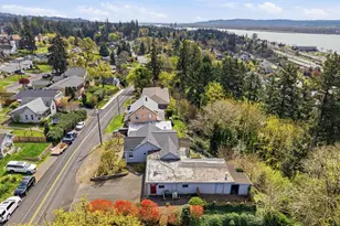 319 N 3rd St, Kalama, WA 98625 - Photo 32