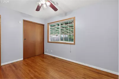 12330 NE Knott St, Portland, OR 97230 - Photo 22