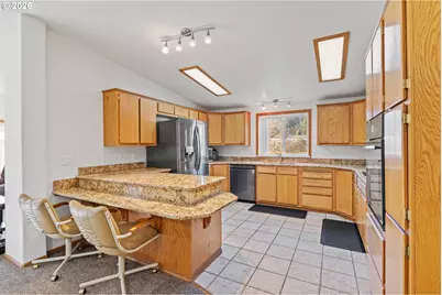 173 E Date St, Powers, OR 97466 - Photo 18