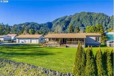 173 E Date St, Powers, OR 97466 - Photo 8