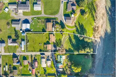 173 E Date St, Powers, OR 97466 - Photo 48