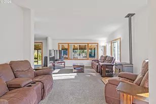 173 E Date St, Powers, OR 97466 - Photo 26