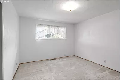 42986 McKenzie Hwy, Leaburg, OR 97489 - Photo 26