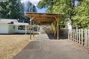 42986 McKenzie Hwy, Leaburg, OR 97489 - Photo 36