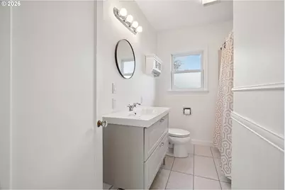 3825 NE 75th Ave, Portland, OR 97213 - Photo 16