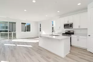 937 NW 178th Wy, Ridgefield, WA 98642 - Photo 4