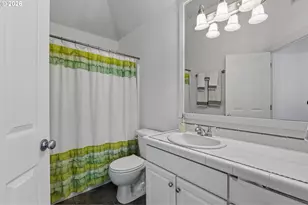 2533 NW Stimpson Ln, Portland, OR 97229 - Photo 20