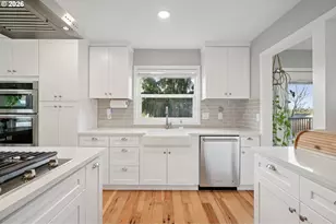 625 SW Miller Ct, Gresham, OR 97080 - Photo 10