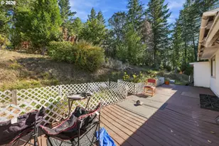 911 Cleveland Hill Rd, Roseburg, OR 97471 - Photo 30