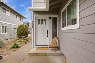 1458 NE Paropa Ct, Gresham, OR 97030 - Photo 2