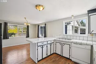 16810 E Burnside St, Portland, OR 97233 - Photo 16