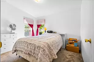 2154 Lyon St, Albany, OR 97322 - Photo 16