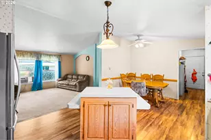 2154 Lyon St, Albany, OR 97322 - Photo 10