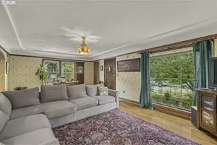 414 NE 68th Ave, Portland, OR 97213 - Photo 2